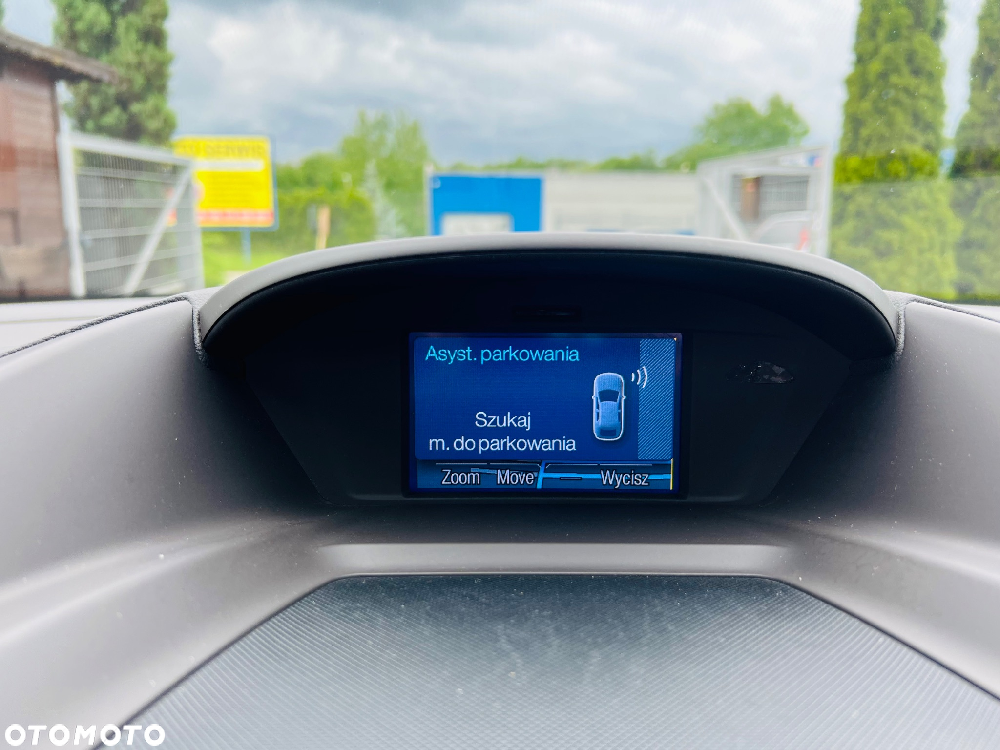 Ford Grand C-MAX 1.6 EcoBoost Start-Stop-System Titanium - 24