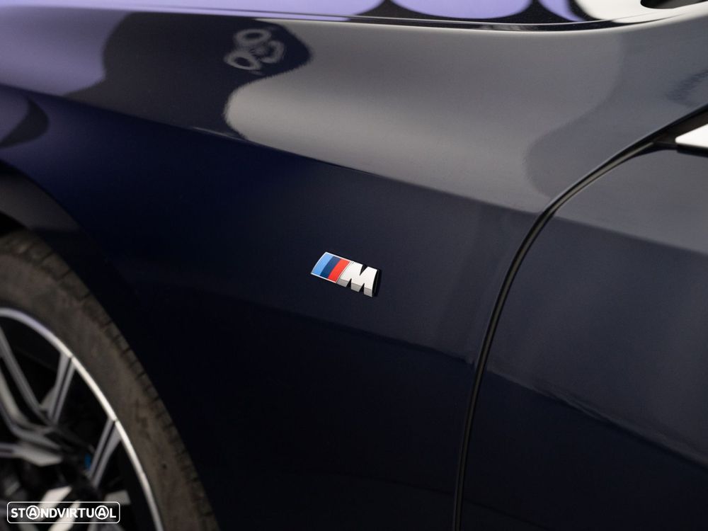 BMW i7 xDrive60 Pack Desportivo M - 11
