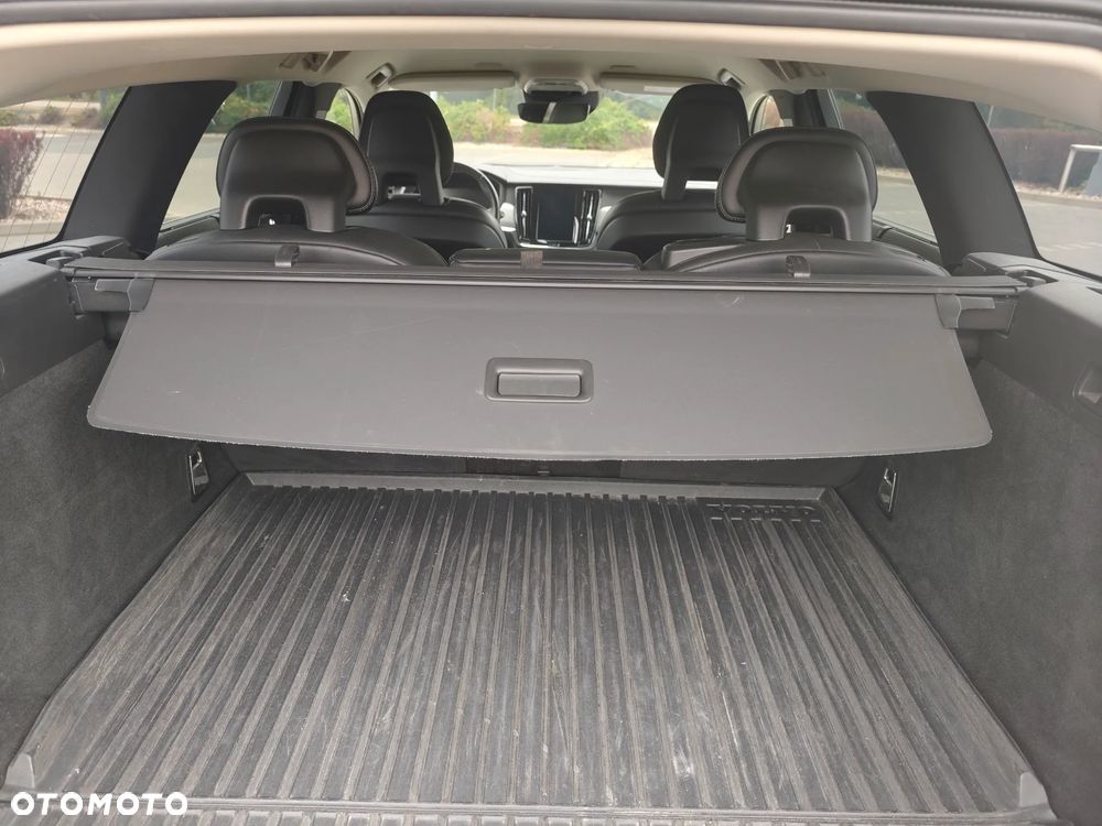 Volvo V90 D5 AWD Inscription - 11