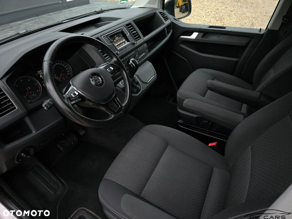 Volkswagen Multivan - 40