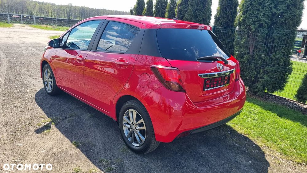 Toyota Yaris 1.0 VVT-i Comfort mit Design-Paket - 3