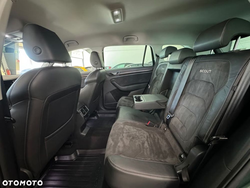 Skoda Kodiaq 2.0 TDI 4x4 DSG Scout - 35