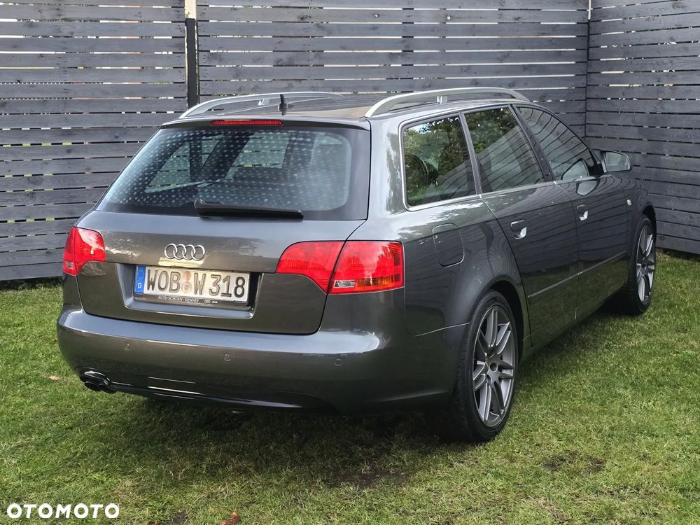 Audi A4 Avant 2.0 TDI DPF - 17