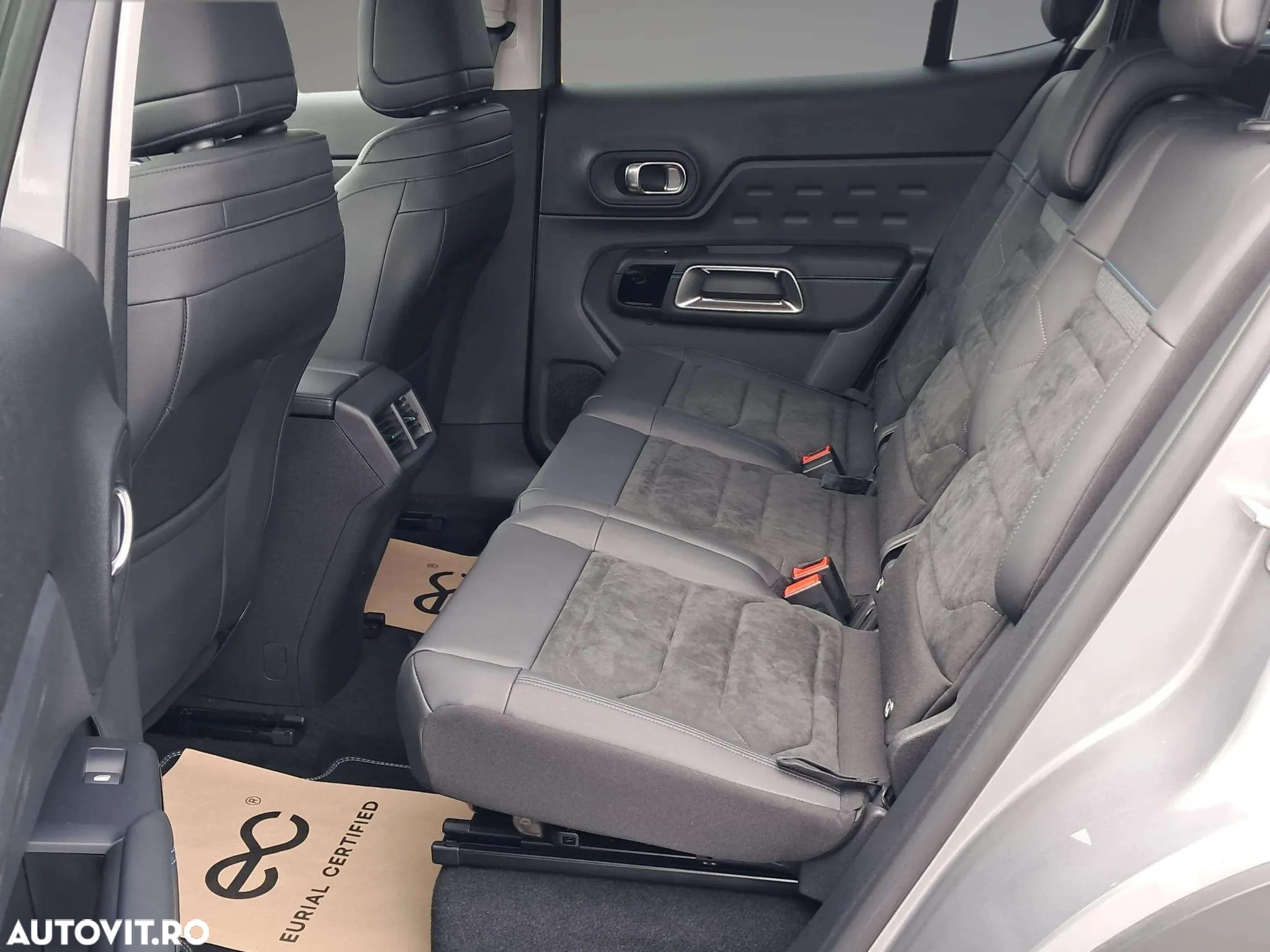 Citroën C5 Aircross 1.2 PureTech S&S EAT8 Shine - 9