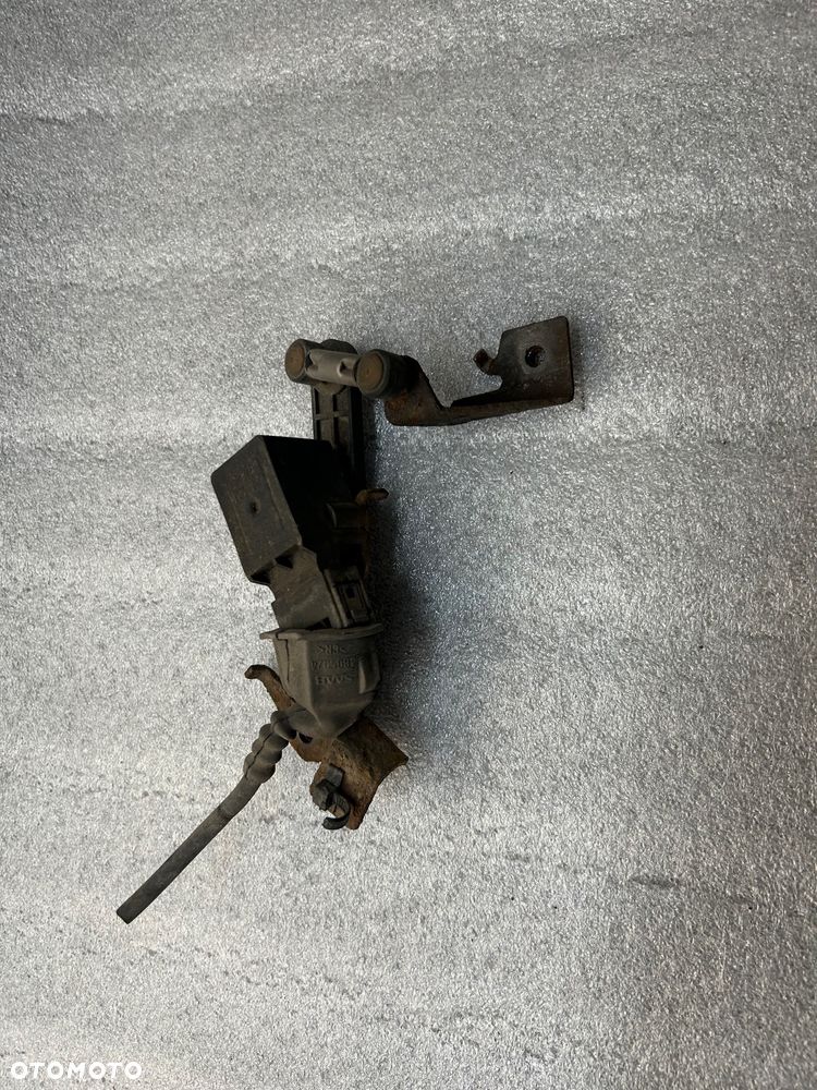 SAAB 95 9-5 CZUJNIK POZIOMOWANIA XENON tyl tylny - 2