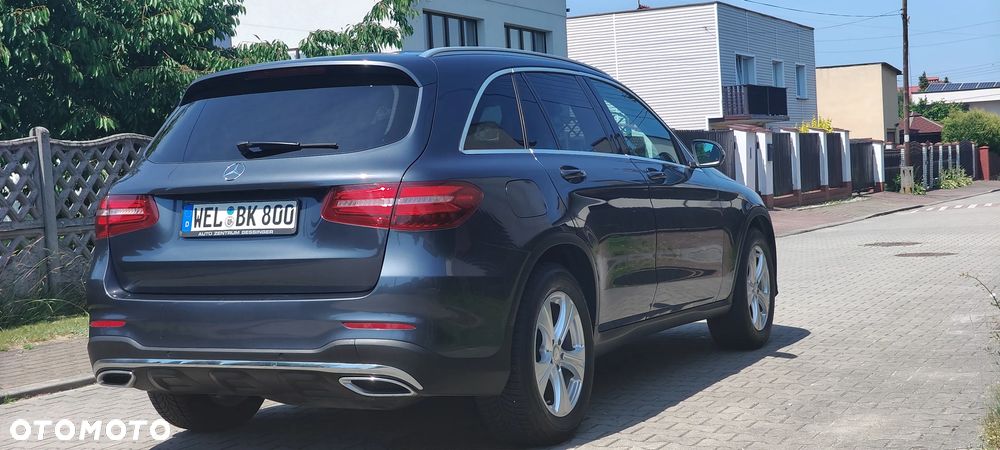 Mercedes-Benz GLC 250 d 4Matic 9G-TRONIC AMG Line - 5