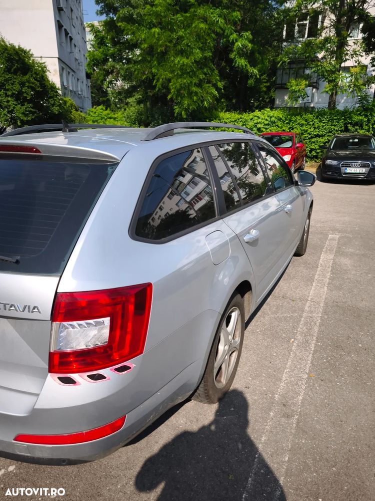 Skoda Octavia 1.6 TDI Ambition - 9