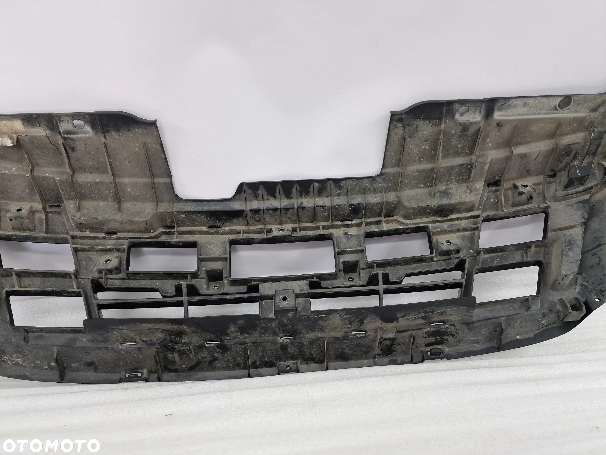 ISUZU D-MAX II 11- ATRAPA / GRILL PRZEDNI PRZÓD , NR AUKCJI GR149 - 10