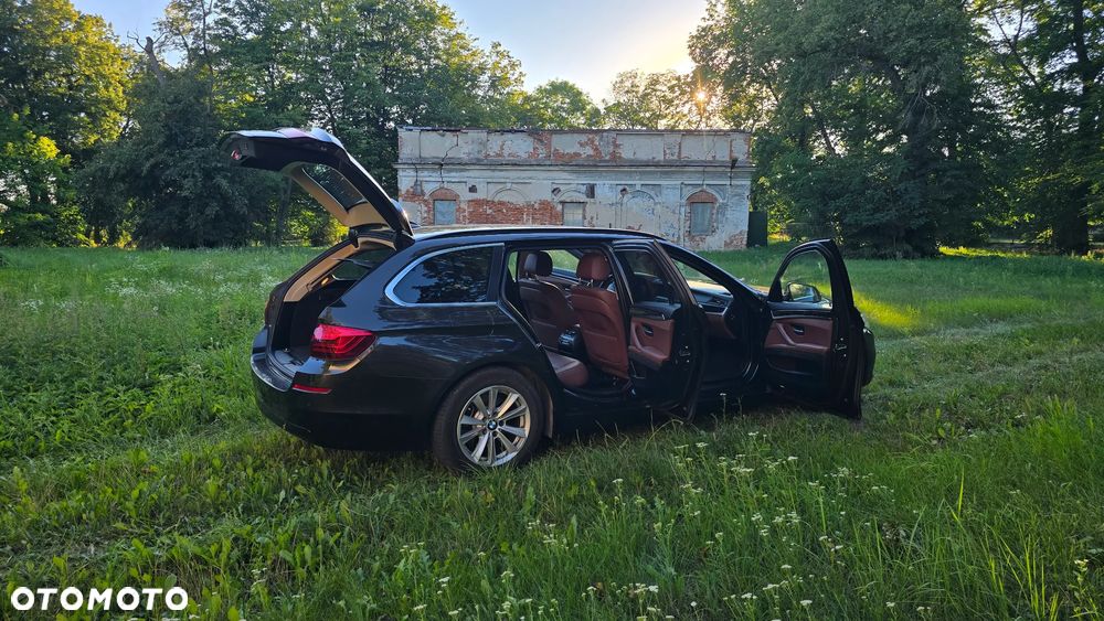 BMW Seria 5 520d - 8