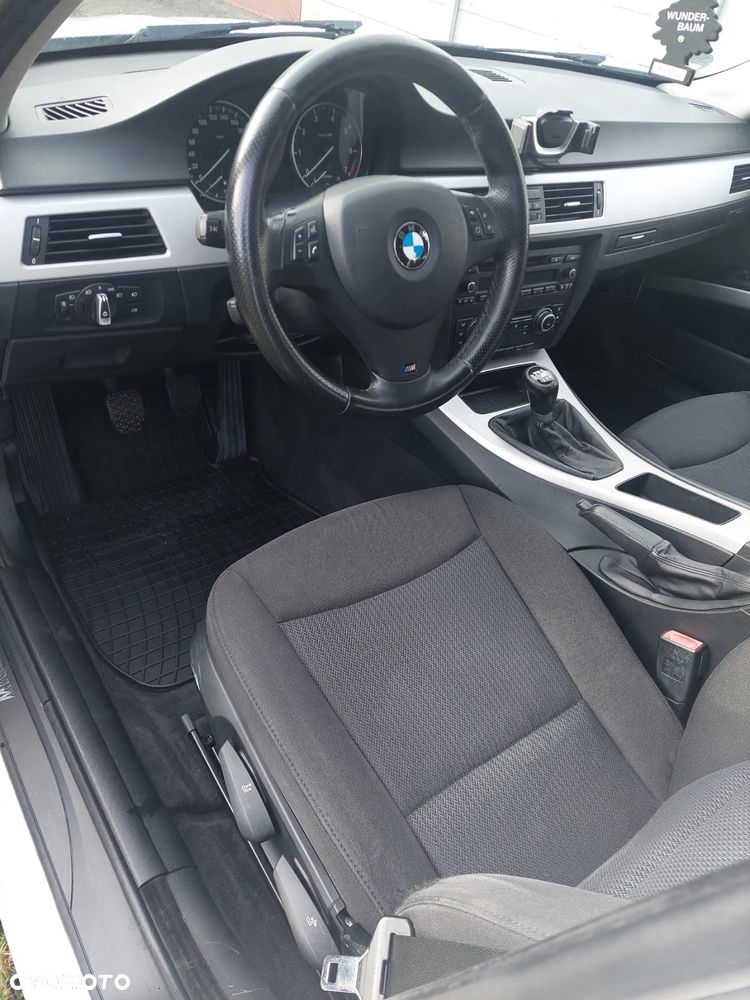 BMW Seria 3 318i Edition Lifestyle - 6