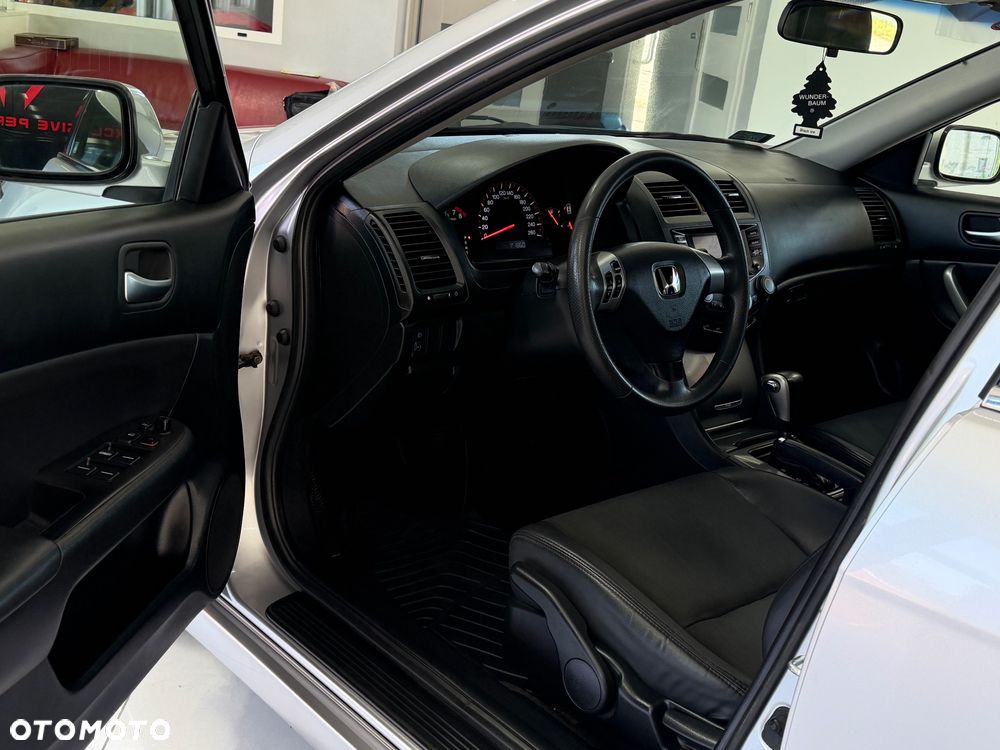 Honda Accord 2.0 Comfort - 5