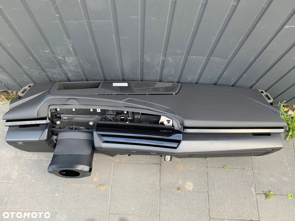 DESKA ROZDZIELCZA KONSOLA BMW 5 G60 G61 CZARNA SKÓRA HEAD UP ORYGINALNA