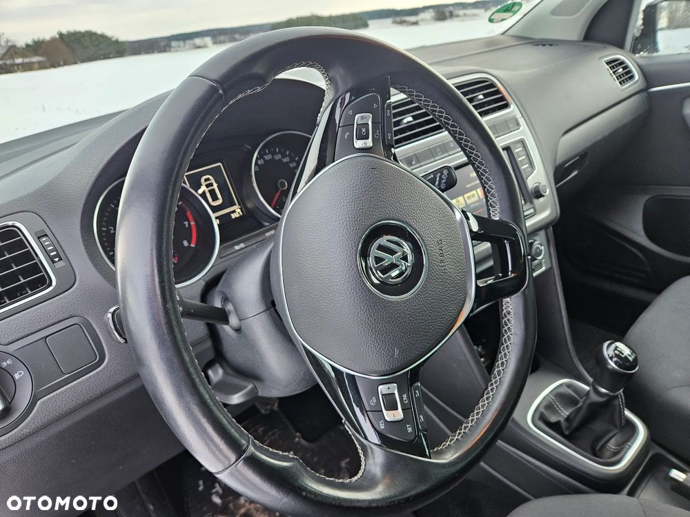 Volkswagen Polo 1.0 TSI Blue Motion Technology Lounge - 26