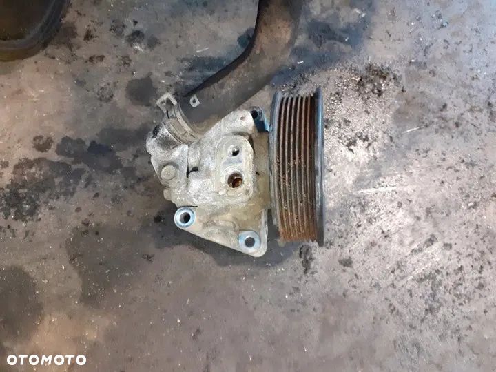 Pompa WSPOMAGANIA CC11-3A696 TRANSIT 2.2 tdci ! - 1