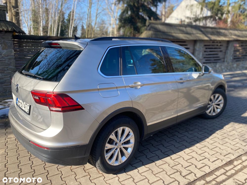 Volkswagen Tiguan - 4