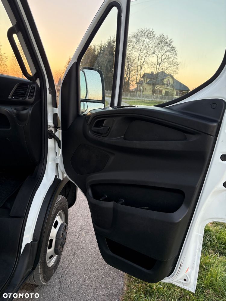 Iveco IVECO DAILY 35C15/DOKA/Platforma/Sprowadzony/Super stan - 17