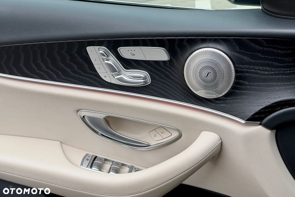 Mercedes-Benz Klasa E 220 d 4-Matic AMG - 16