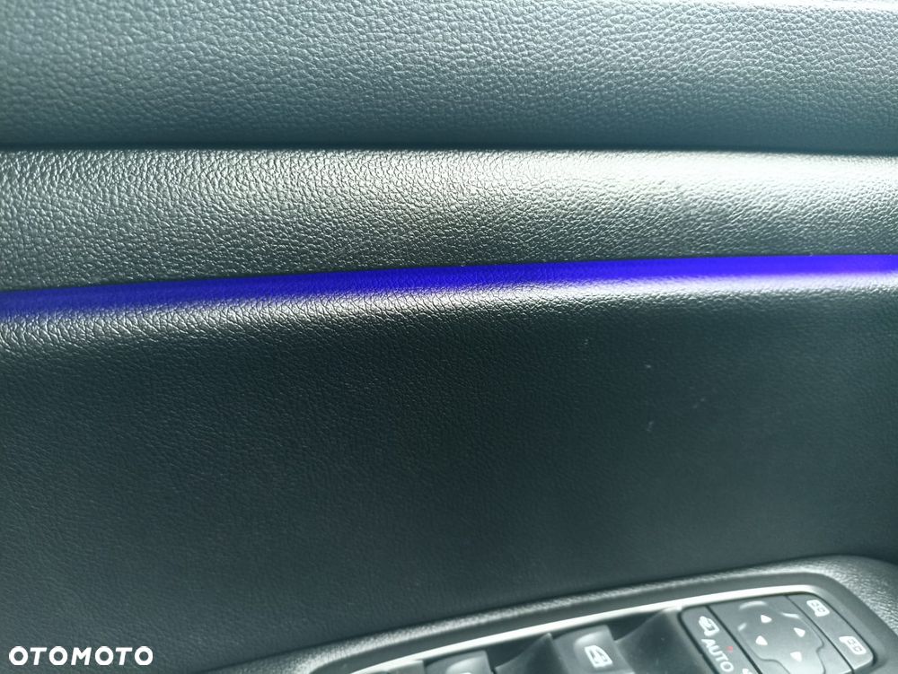 Renault Megane ENERGY dCi 130 GT LINE - 36