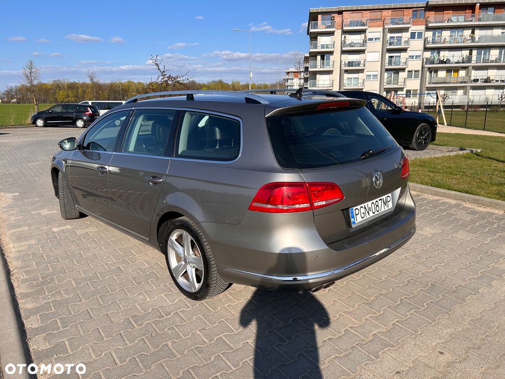 Volkswagen Passat 2.0 Blue TDI SCR Highline - 5