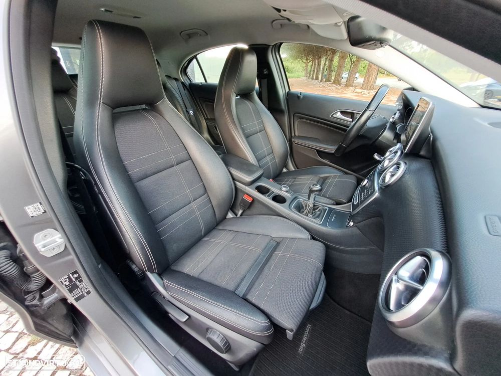 Mercedes-Benz A 180 d Urban - 25