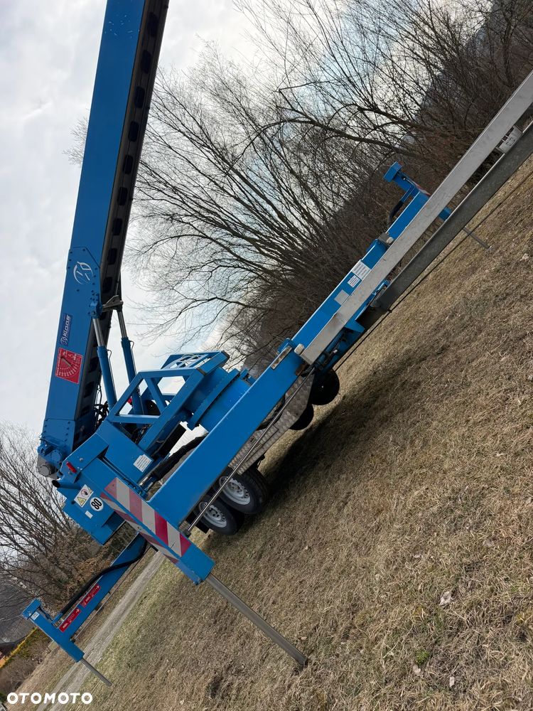 KLAAS K21/31TSR Dźwig Dekarski żuraw zwyżka podnośnik 31m. udźwig 1800kg max. Silnik Yanmar 3cyl. Kosz pojemnik. Dźwig Sterowany całkowicie zdalnie z pilota. Do 3,5 tony Transportowanie samochodem osobowym! Podwieszana oś Hydr. Własny Napęd Hydr. na 2 koła w terenie. Maszyna jak Nowa 2 tyś mtg. 2015r. Po serwisach Dekra. Sprowadzona z Norwegii. Nie różni się od nowej z salonu. Pełna Hydraulika w maszynie. Najbogatsza wersja. OKAZJA  230volt. Zero zużycia! - 23