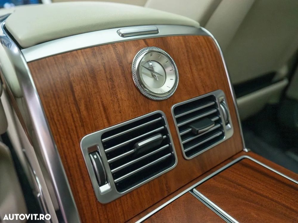 Land Rover Range Rover 3.0 l6 MHEV LWB SVAutobiography - 27