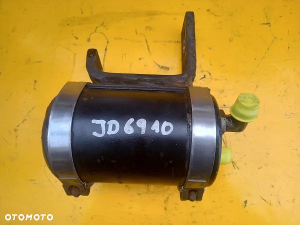 Akumulator hydrauliczny John Deere 6910 - 1