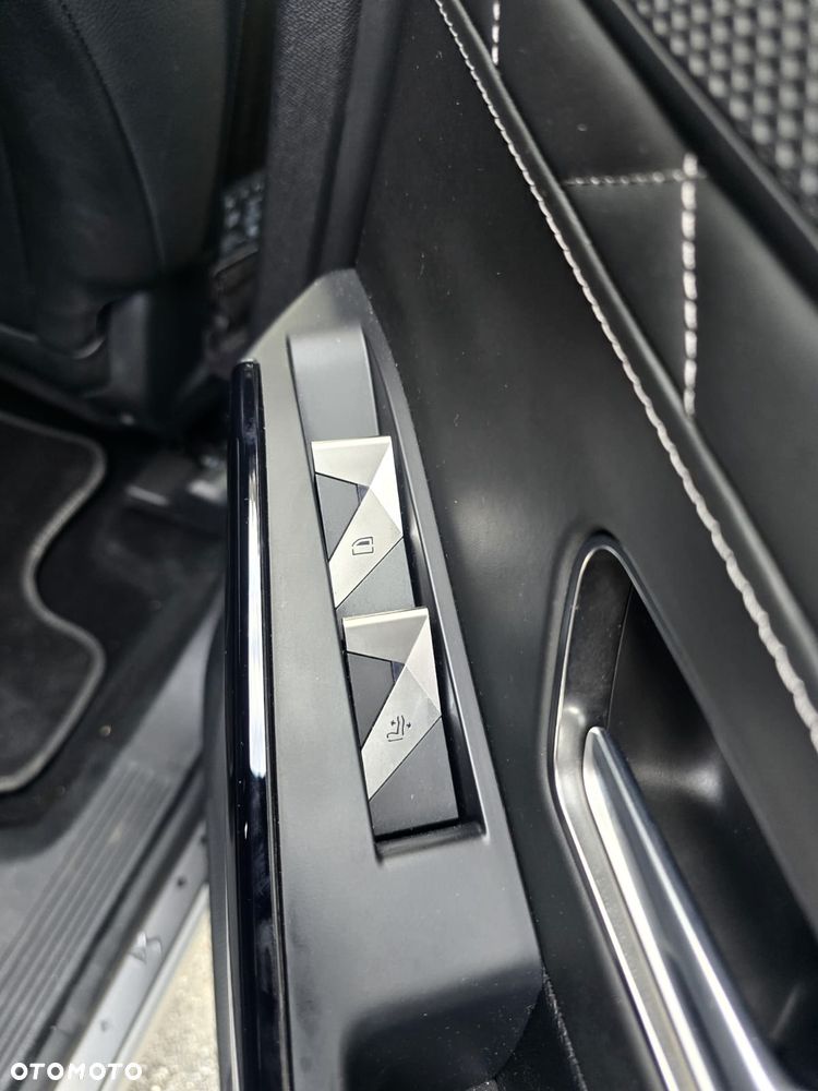 DS Automobiles DS 7 Crossback 1.5 BlueHDi So Chic - 23