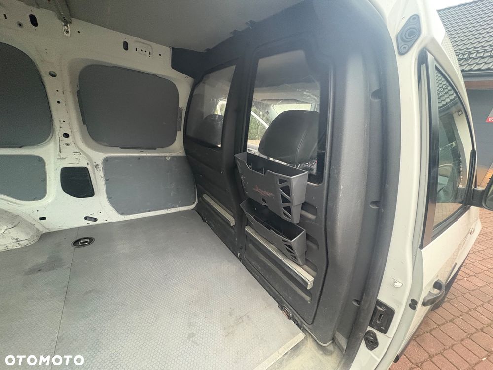 Volkswagen CADDY - 10