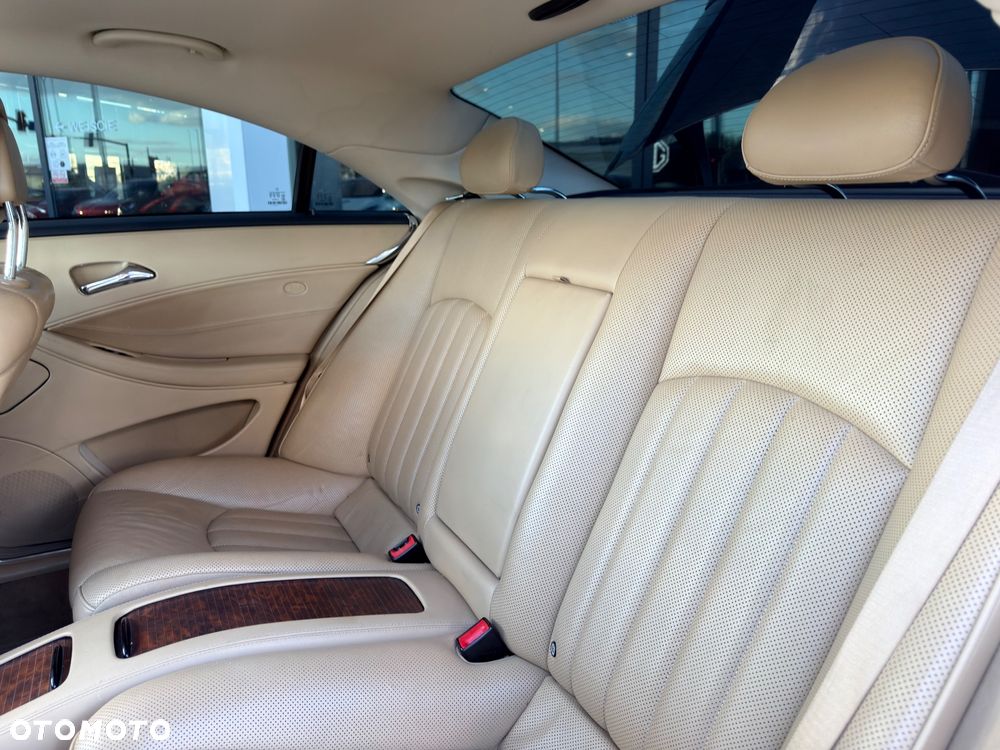 Mercedes-Benz CLS 500 7G-TRONIC - 11