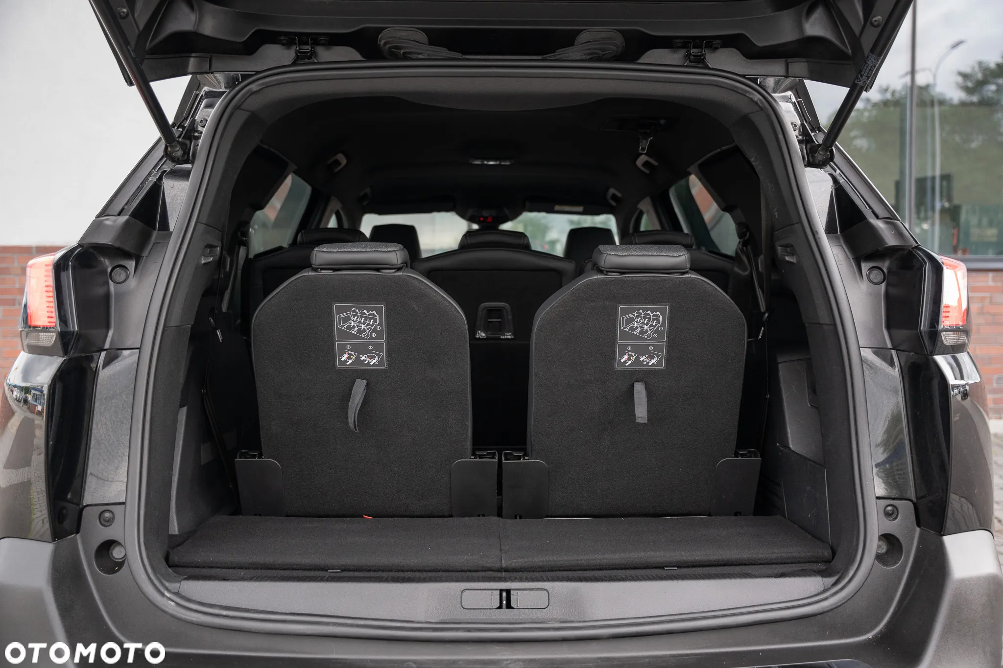 Peugeot 5008 1.6 PureTech GT Line S&S EAT8 - 39