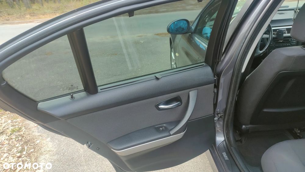 BMW Seria 3 - 19