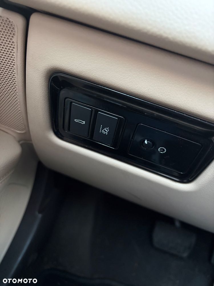 Jaguar XF 2.0 i4D Prestige - 14