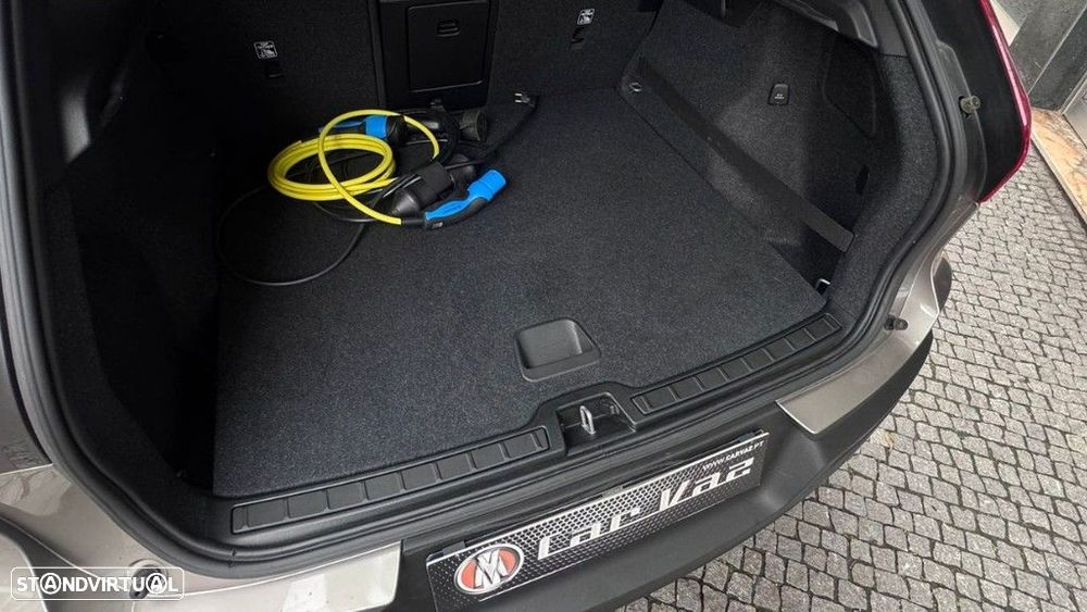 Volvo XC 40 1.5 T5 PHEV Momentum Plus - 8