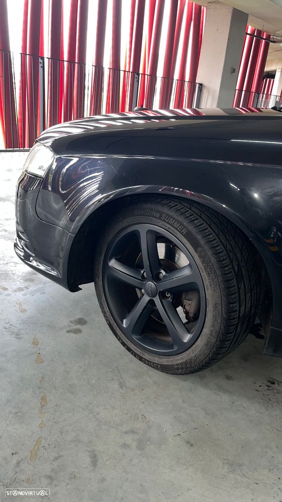 Audi A4 Avant 2.0 TDi S-line - 19