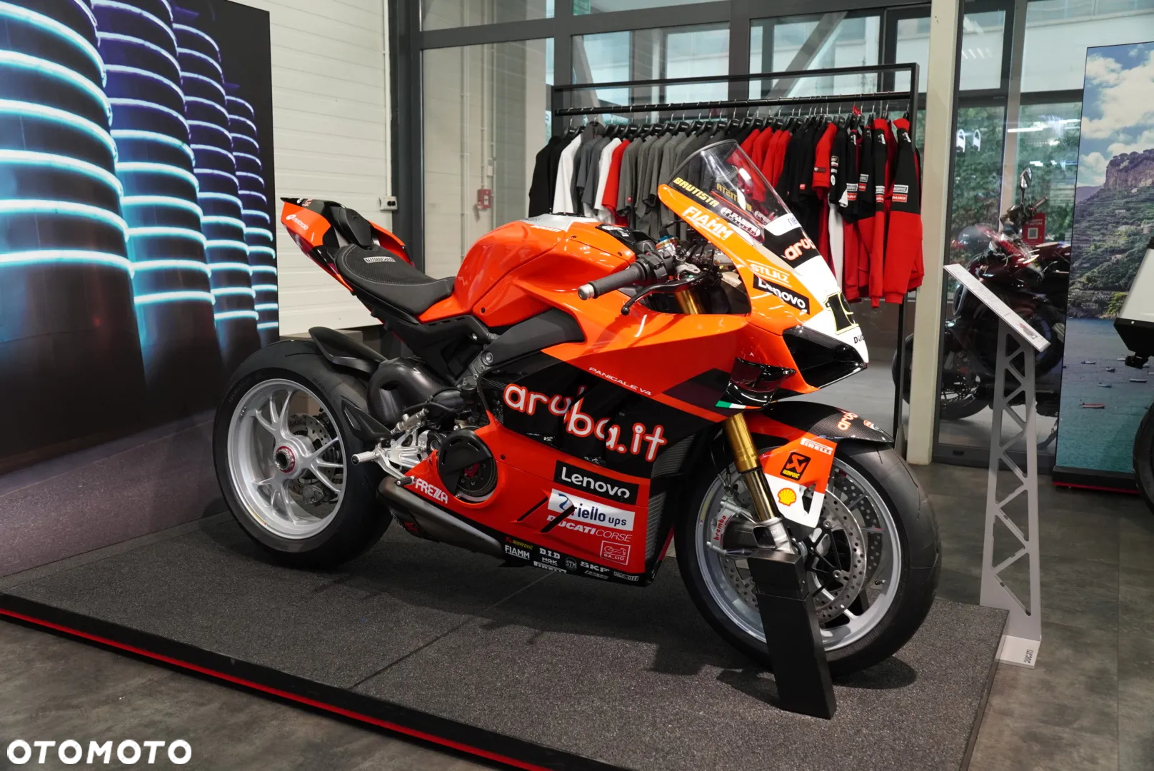 Ducati Panigale V4 - 2
