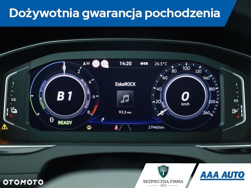 Volkswagen Passat - 10