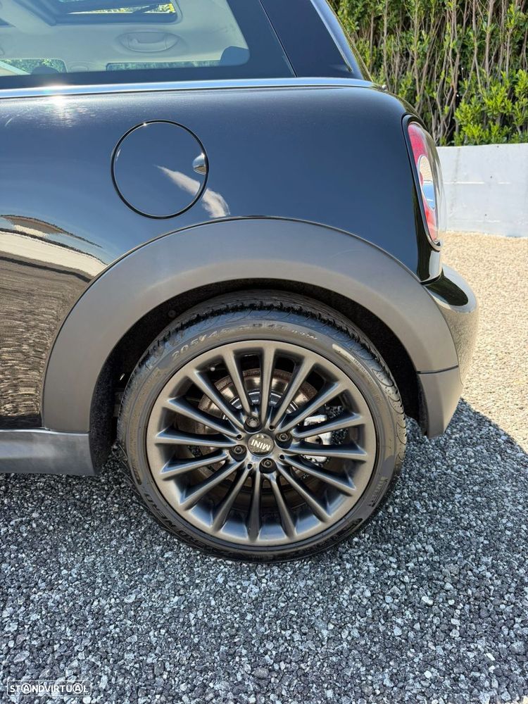 MINI 3 Portas Cooper D - 19