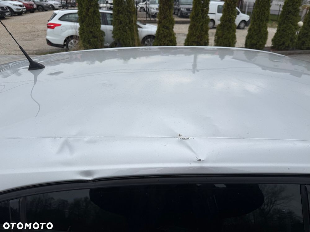 Renault Megane 1.5 dCi Energy Limited EU6 - 12