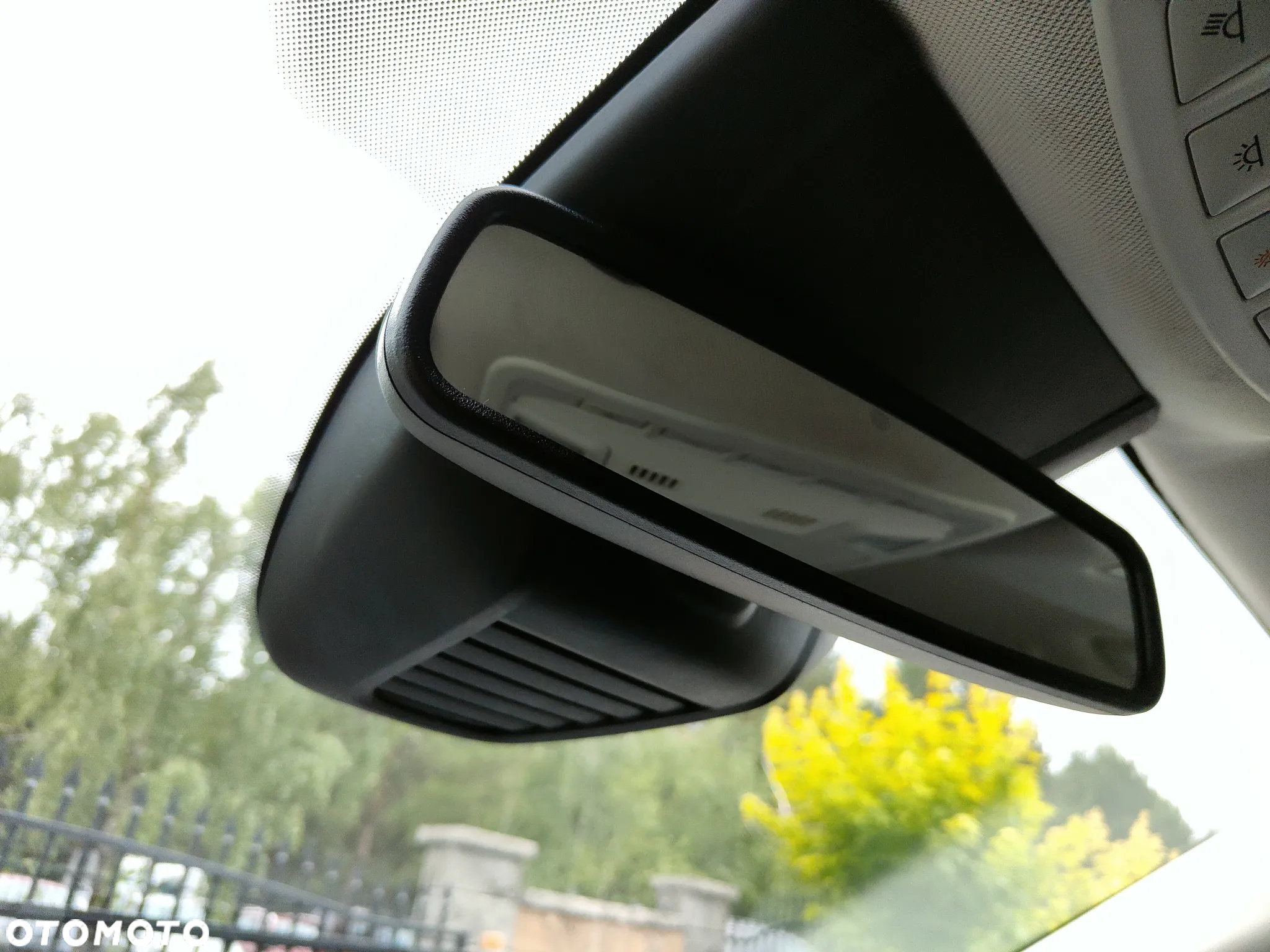Ford Mondeo 2.0 TDCi Ambiente Plus - 14