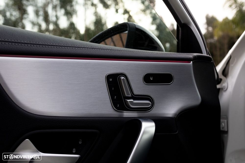 Mercedes-Benz A 200 AMG Line Aut. - 29