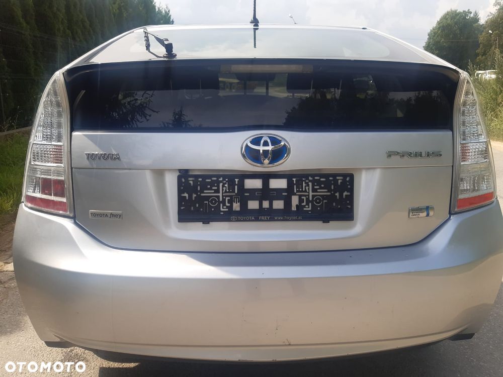 Toyota Prius - 5