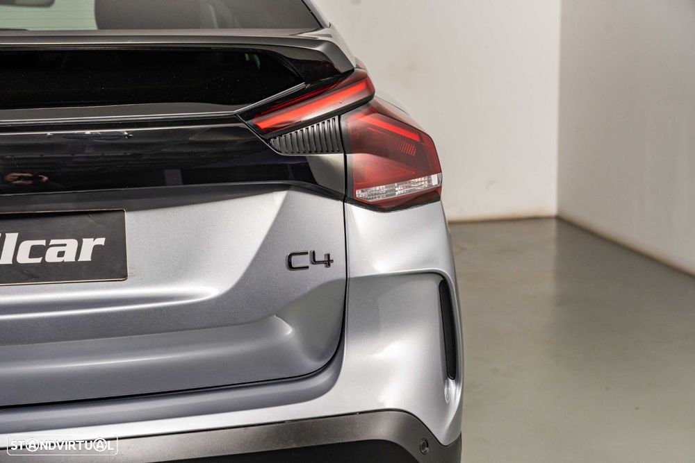 Citroën C4 1.2 PureTech Shine - 19