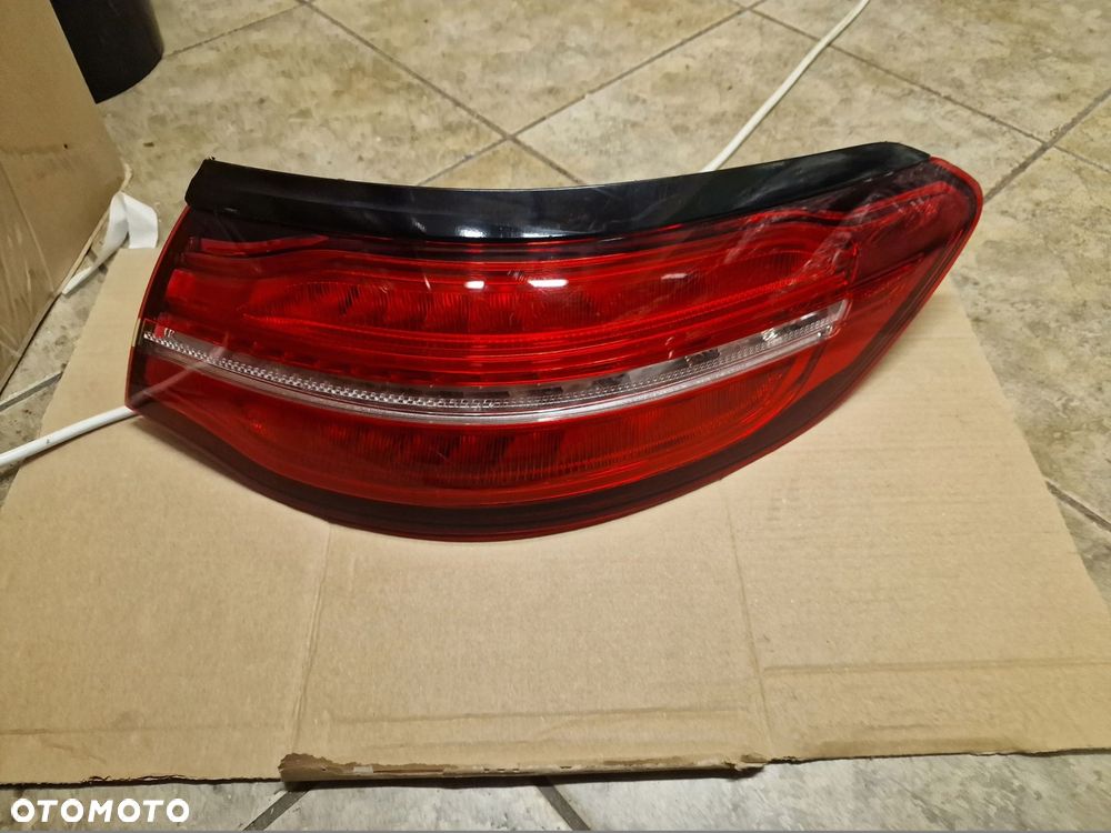 lampa tylna prawa led mercedes gle w292 coupe - 1