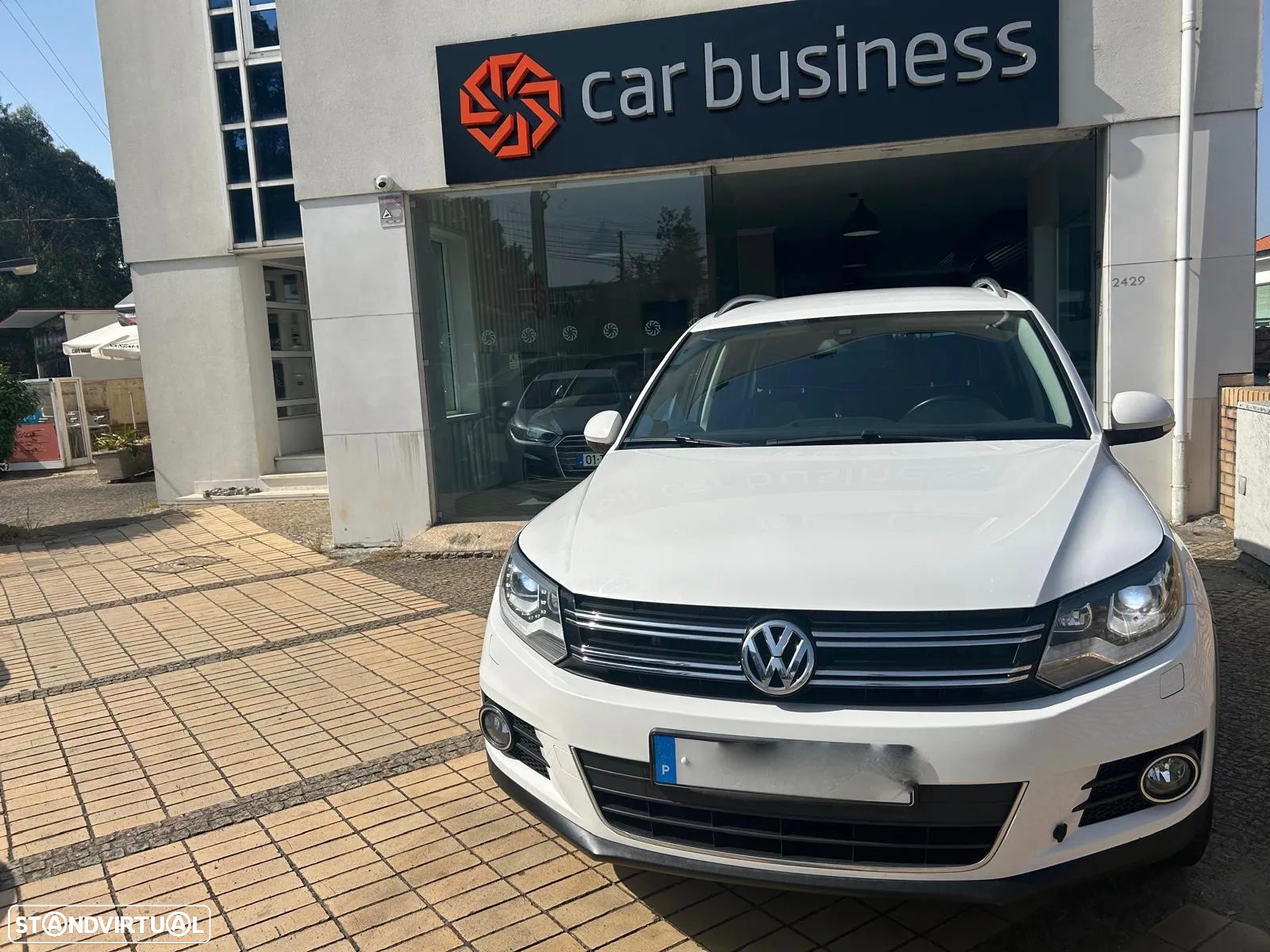 VW Tiguan 2.0 TDI Sport 4Motion DSG - 28