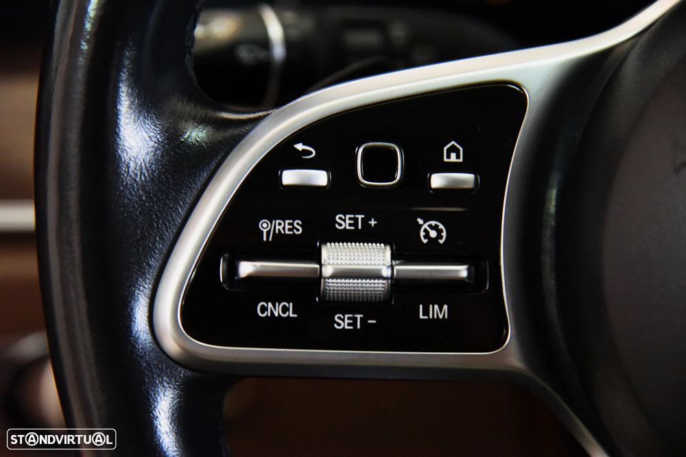 Mercedes-Benz E 300 de Avantgarde - 13