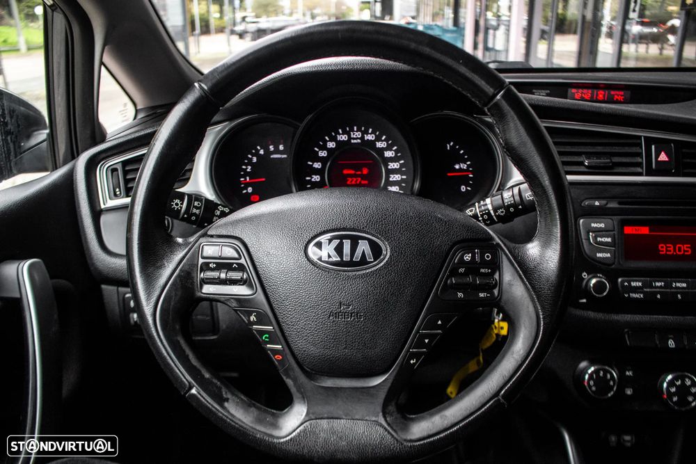 Kia Ceed SW 1.6 CRDi LX - 10