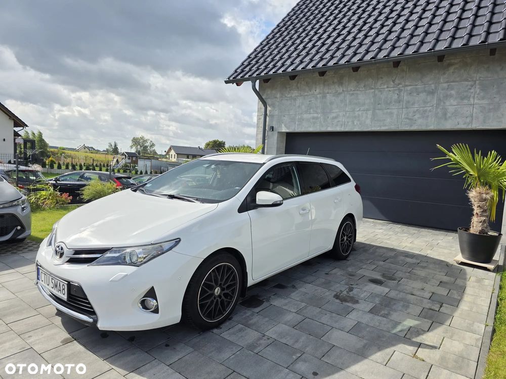Toyota Auris 1.6 Prestige - 7