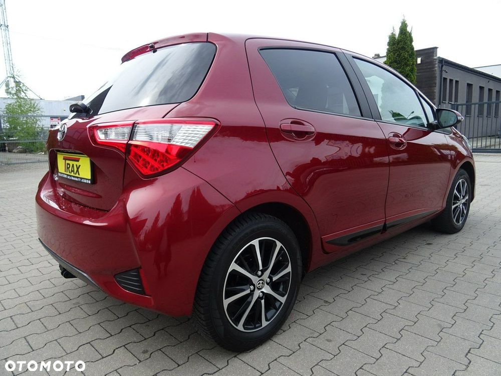 Toyota Yaris - 7