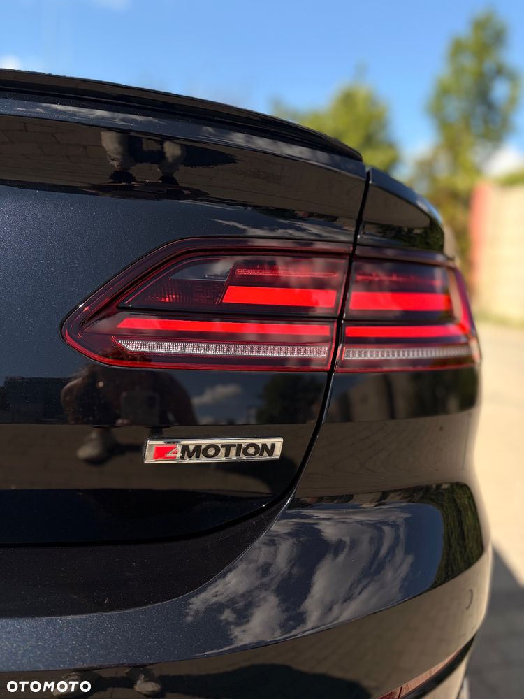 Volkswagen Arteon 2.0 TSI 4Motion R-Line DSG - 29
